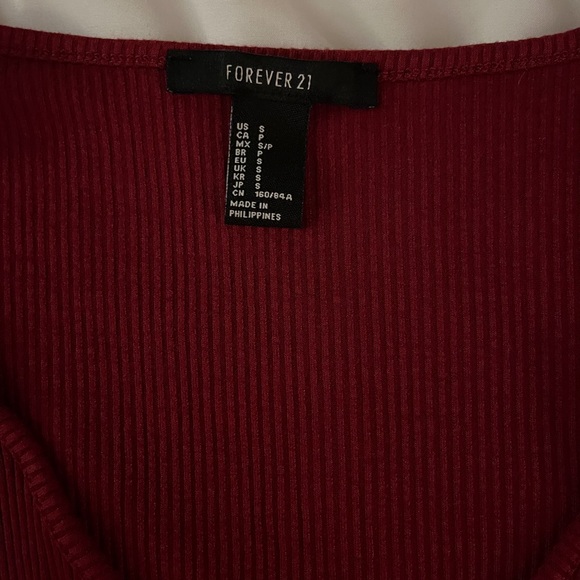 Forever 21 Small Ribbed Burgundy Tie-up Wrap Crop Top - Picture 11 of 11